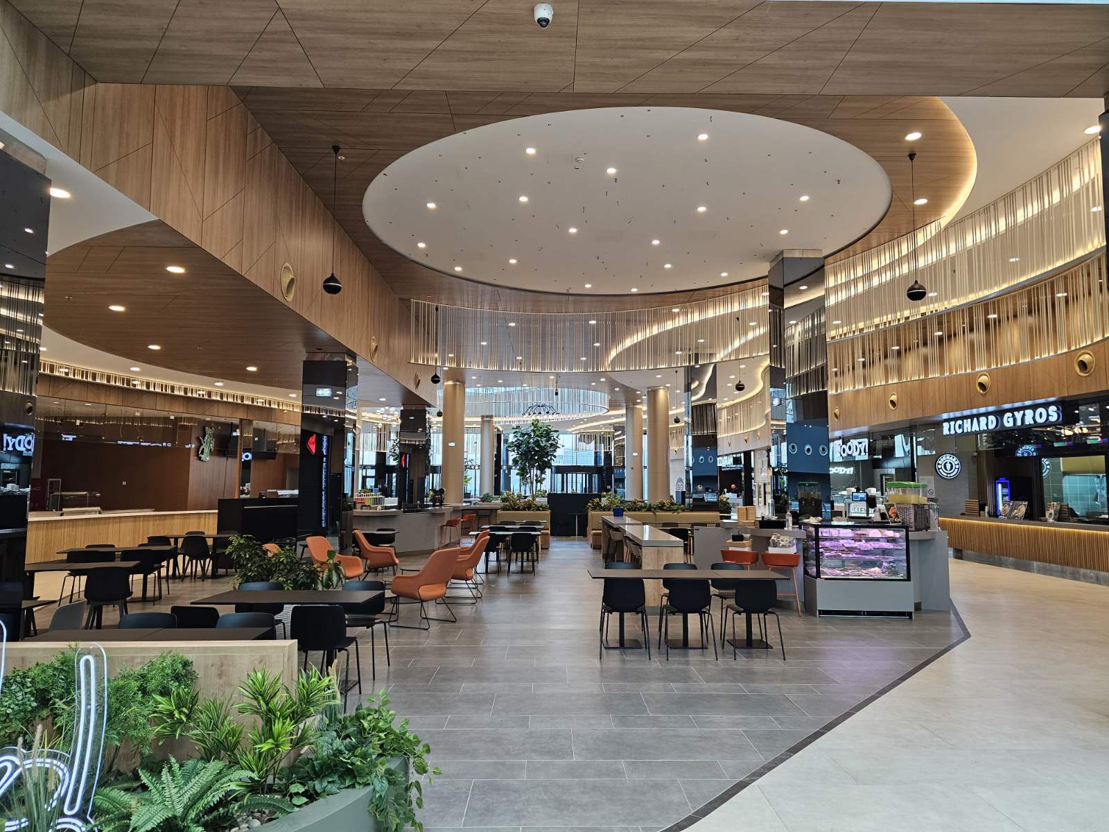 Ušće Shopping Center